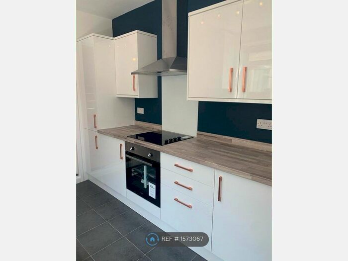 3 Bedroom Terraced House To Rent In Daulston Road, Portsmouth, PO1