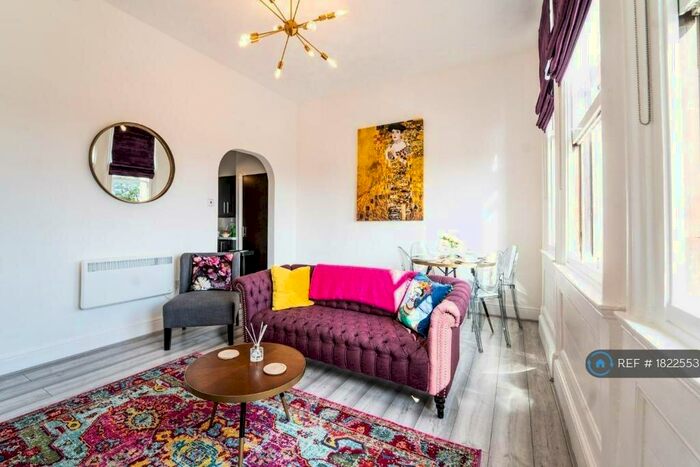 2 Bedroom Flat To Rent In Kings Road, Great Yarmouth, NR30