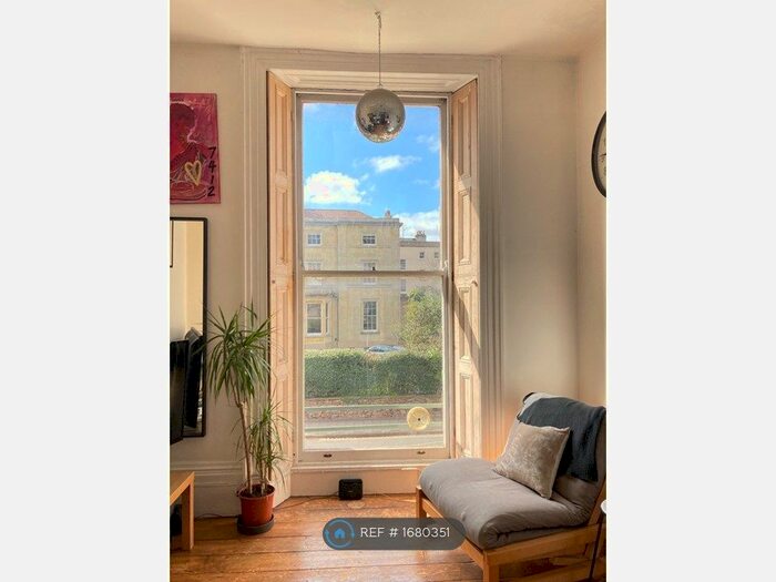 1 Bedroom Flat To Rent In Pembroke Road, Bristol, BS8