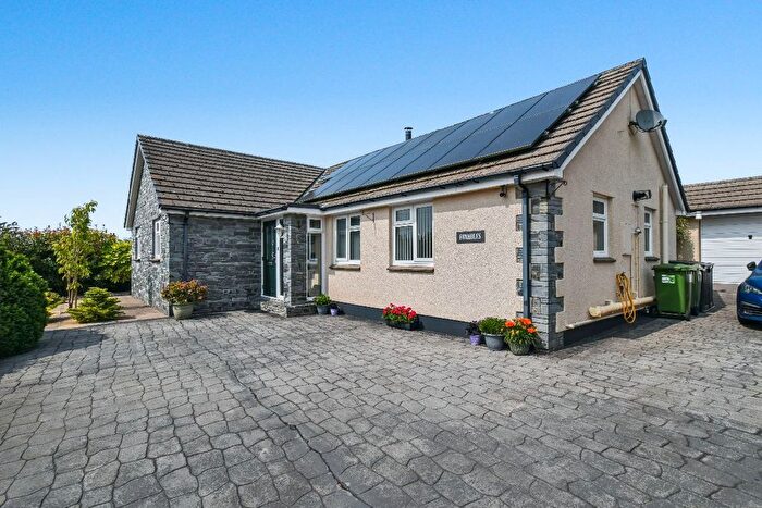 3 Bedroom Detached Bungalow For Sale In Foxholes, Halwill Junction, EX21