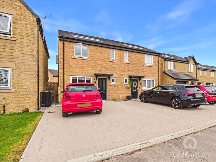 3 Bedroom Semi-Detached House To Rent In Azalea Drive, Hurworth Moor, Darlington, Durham, DL2