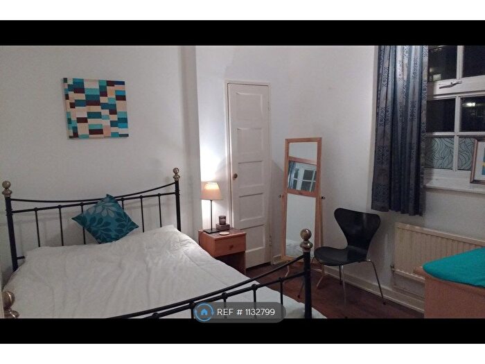 2 Bedroom Flat To Rent In London, London, WC1H