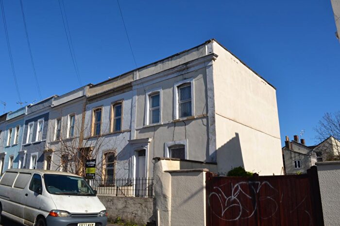 5 Bedroom Terraced House To Rent In Campbell Street, St. Pauls, Bristol, BS2