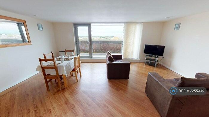 2 Bedroom Flat To Rent In Centenary Mill Court, Preston, PR1