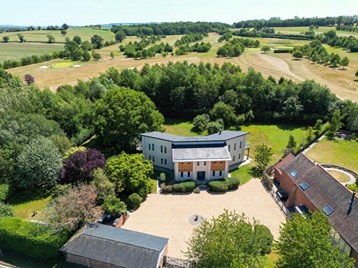 4 Bedroom Detached House For Sale In Milcote Road, Welford-on-Avon, Stratford-Upon-Avon, Warwickshire, CV37