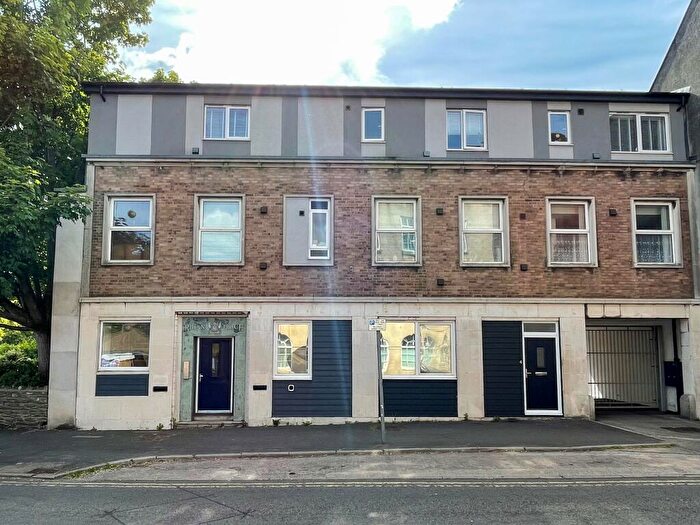 2 Bedroom Apartment To Rent In Rhian Place, Kingswood, Bristol, BS15