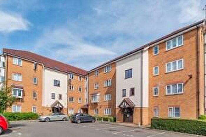 1 Bedroom Flat To Rent In Vicars Bridge Close, Wembley, HA0