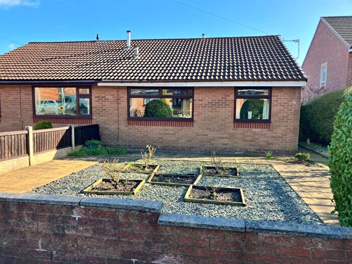 2 Bedroom Semi-Detached Bungalow For Sale In Summer Street, Horwich, BL6