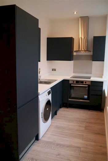2 Bedroom Flat To Rent In Calder House, Bridge End, Brighouse HD6