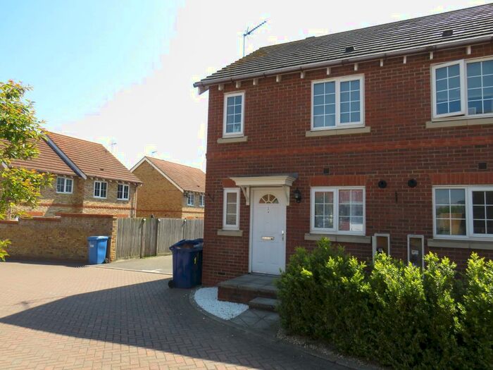 2 Bedroom House To Rent In Fennel Close, Minster On Sea, Sheerness, ME12