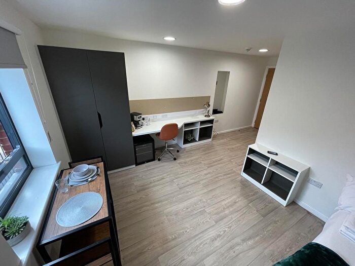 1 Bedroom Flat To Rent In Wharf View, Chester, CH1
