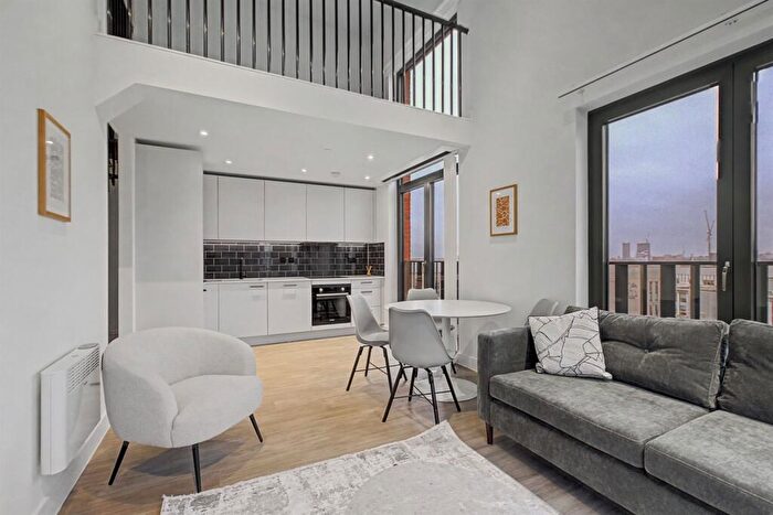 1 Bedroom Apartment To Rent In Belmont Wharf, Glasswater Locks, Birmingham, B4