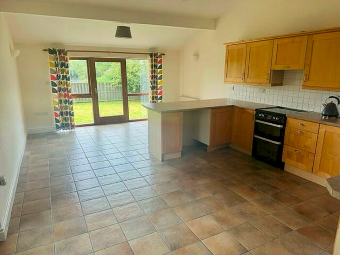 4 Bedroom Barn Conversion To Rent In Riverside, Preston, PR3