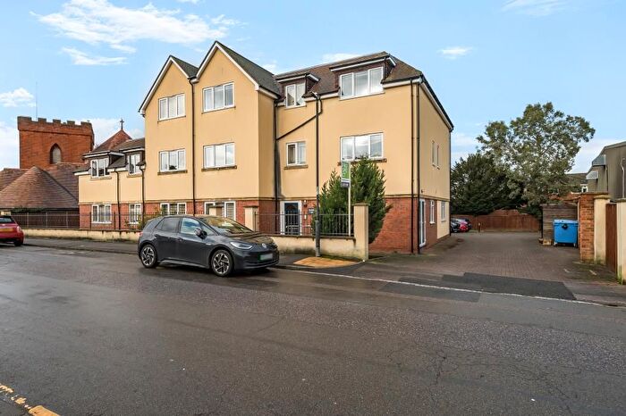 2 Bedroom Block Of Flats For Sale In Maidenhead, Berkshire, SL6