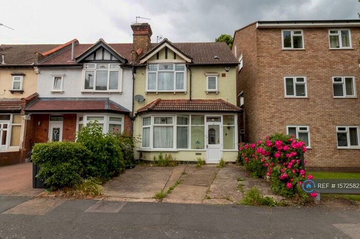 3 Bedroom End Of Terrace House To Rent In Grant Road, Croydon, CR0
