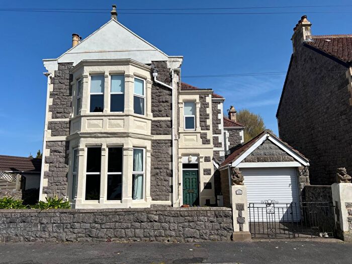 4 Bedroom Detached House For Sale In Dickenson Road, Weston-Super-Mare, BS23