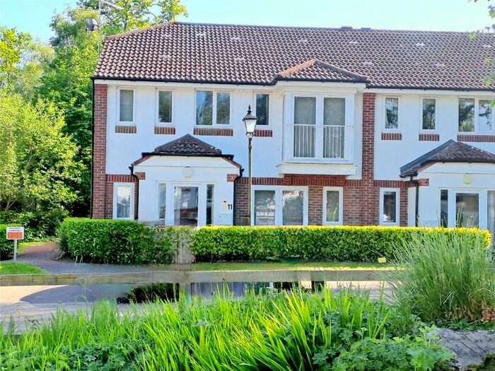 2 Bedroom Maisonette For Sale In The Spinney, Denmead, Waterlooville, PO7