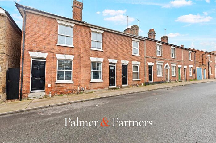 2 Bedroom End Of Terrace House For Sale In Hospital Road, Lexden, Colchester, Essex, CO3