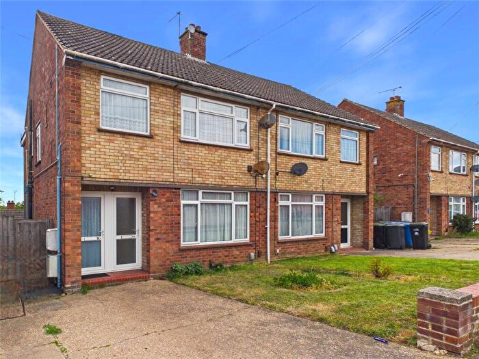 2 Bedroom Semi Detached House For Sale In Dunlin Road, Ipswich, Suffolk, IP2