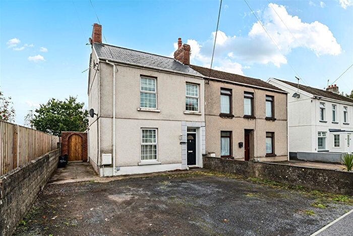 3 Bedroom Semi-Detached House For Sale In Ashburnham Road, Pembrey, Burry Port, SA16