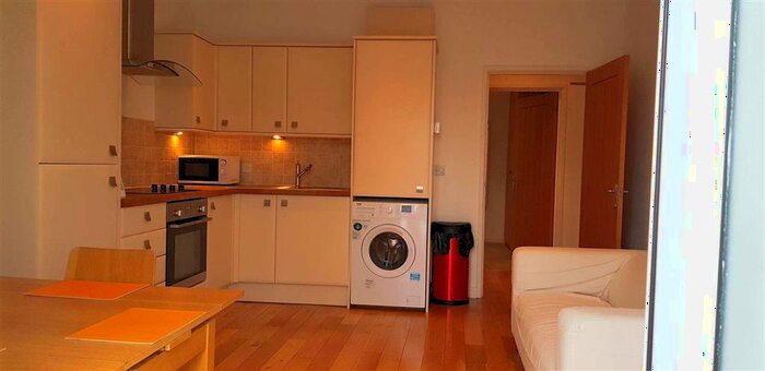 1 Bedroom Apartment To Rent In Oystermouth Road, Swansea, SA1