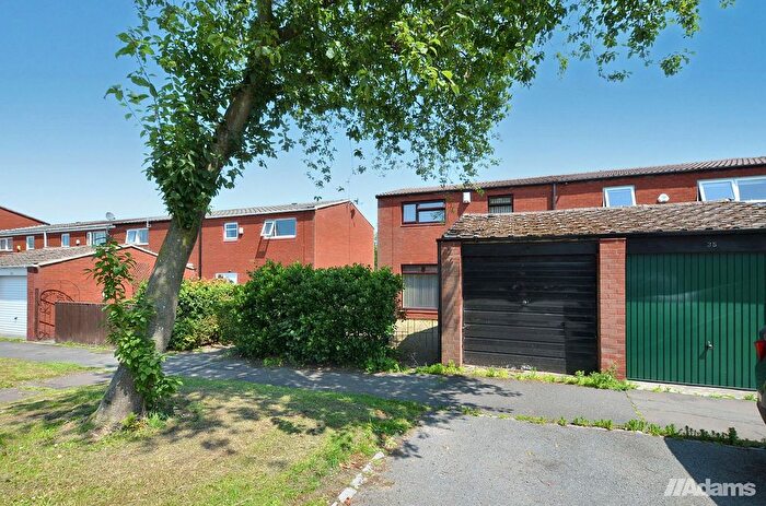 3 Bedroom End Of Terrace House For Sale In Lapwing Grove, Runcorn, WA7