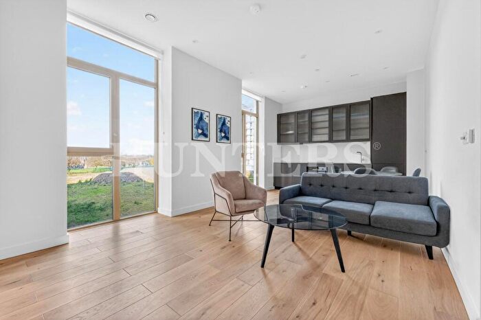 1 Bedroom Flat To Rent In Ashley Road, N17