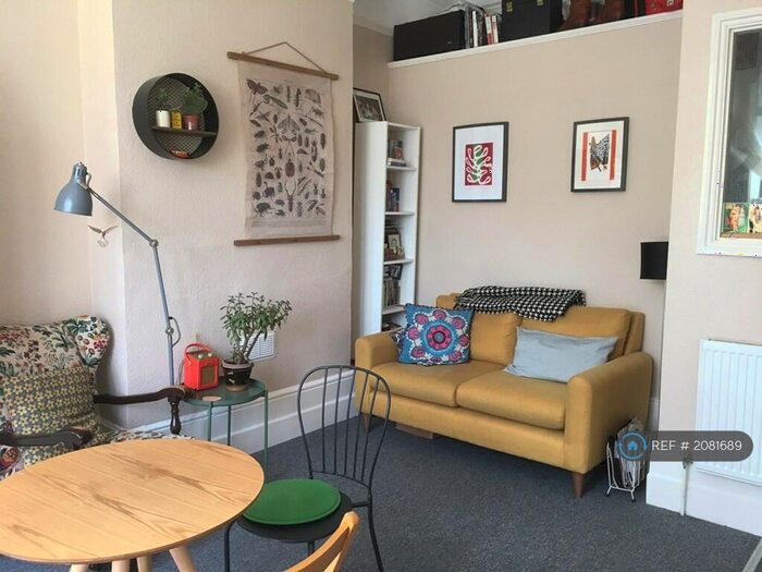 1 Bedroom Flat To Rent In Woodstock Road, Redland, Bristol, BS6