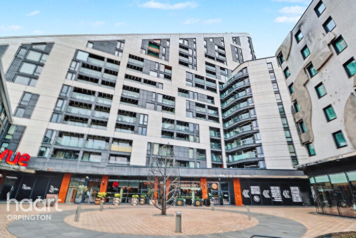 1 Bedroom Flat For Sale In Brouard Court, St Marks Square, Bromley, BR2