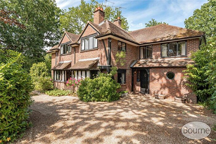 6 Bedroom Detached House For Sale In Park Road, Woking, Surrey, GU22