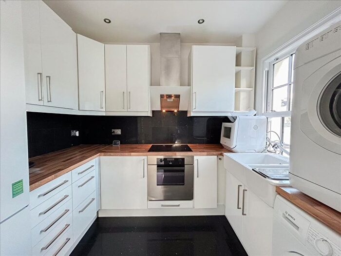 1 Bedroom Flat To Rent In Holland Park, London, W11