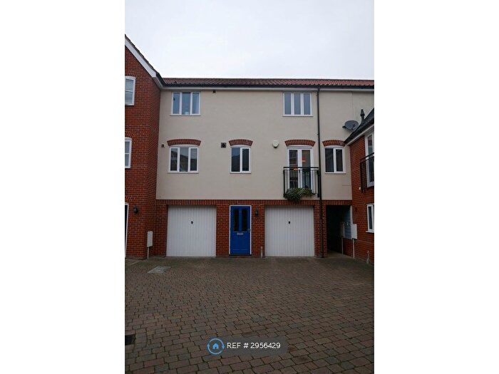 3 Bedroom Terraced House To Rent In Fishergate, Norwich, NR3
