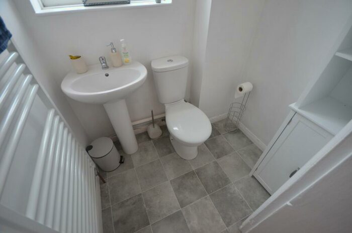 1 Bedroom Flat To Rent In Roman Bank, Skegness, PE25