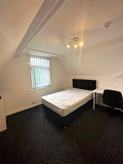 1 Bedroom Flat To Rent In - The Crescent, Middlesbrough, Yorkshire, TS5