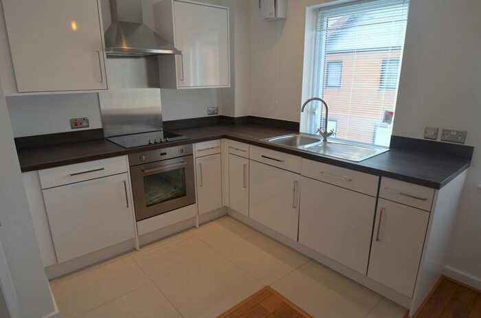 2 Bedroom Flat To Rent In Central Court, North Street, Central, Peterborough, PE1
