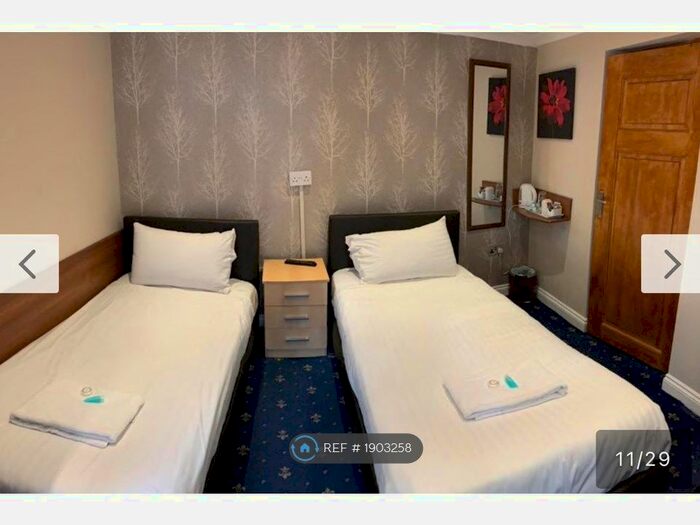 Studio To Rent In Russell Road, Twickenham, TW2