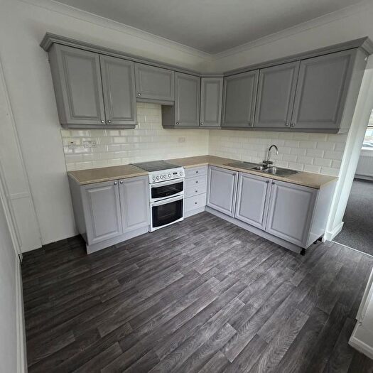 2 Bedroom End Of Terrace House To Rent In Queen Street, Blaengarw, CF32