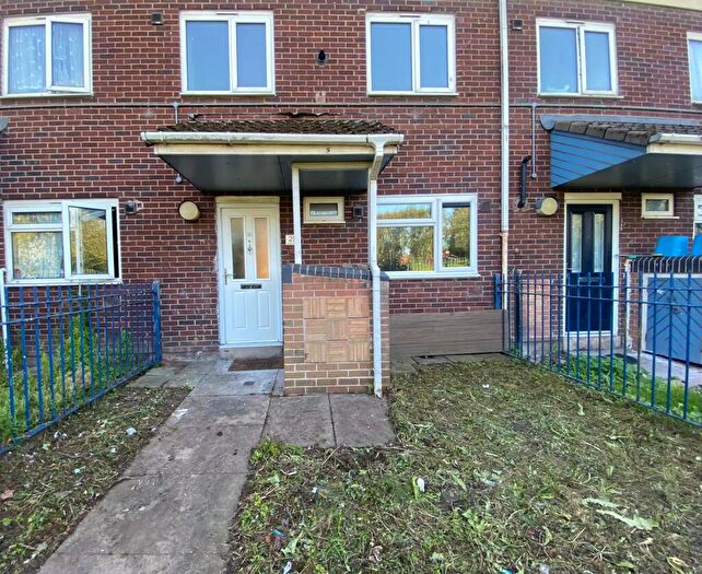 3 Bedroom Flat To Rent In Villa Walk, Birmingham, B19