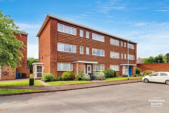 2 Bedroom Flat For Sale In Angorfa Close, Lichfield, WS13