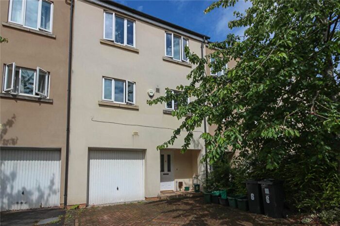 5 Bedroom Terraced House To Rent In Jekyll Close, Stoke Park, Stapleton, BS16