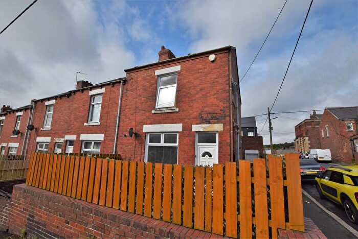 2 Bedroom End Of Terrace House To Rent In School Terrace, South Moor, Stanley, DH9