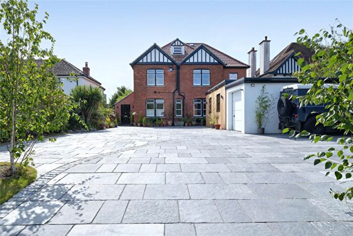 5 Bedroom Detached House For Sale In Portway, Wells, Somerset, BA5