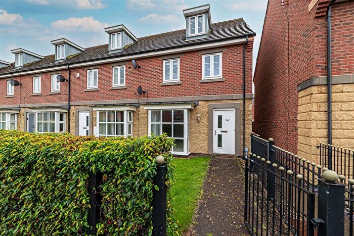 3 Bedroom End Of Terrace House To Rent In Portland Road, Great Sankey, Warrington, WA5