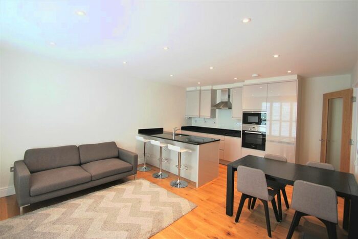 2 Bedroom Flat To Rent In Moran House, High Road, Willesden Green, NW10
