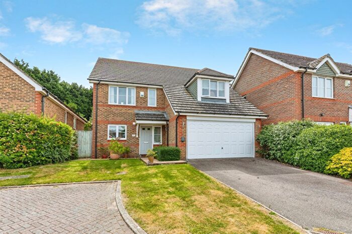 4 Bedroom Detached House For Sale In Fen Court, St. Leonards-On-Sea, TN38
