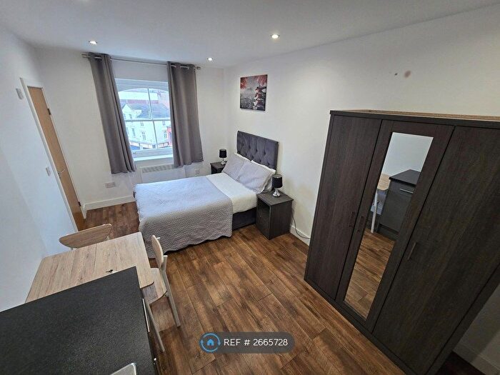 Studio To Rent In The Webberley, Stoke-On-Trent, ST1
