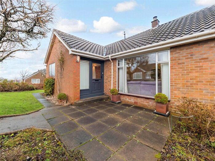 4 Bedroom Bungalow For Sale In Helenslee Road, Langbank, PA14