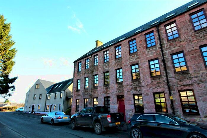 2 Bedroom Flat To Rent In Weavers Way, Tillicoultry, FK13