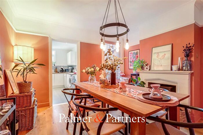 2 Bedroom Terraced House For Sale In Grove Road, Old Moulsham, Chelmsford, Essex, CM2