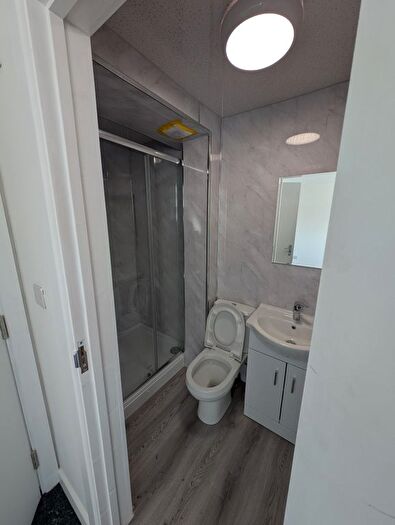 4 Bedroom End Of Terrace House To Rent In Coleridge Way, West Drayton, UB7